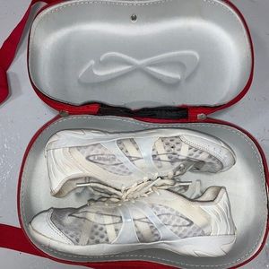 Nfinity Cheer shoes